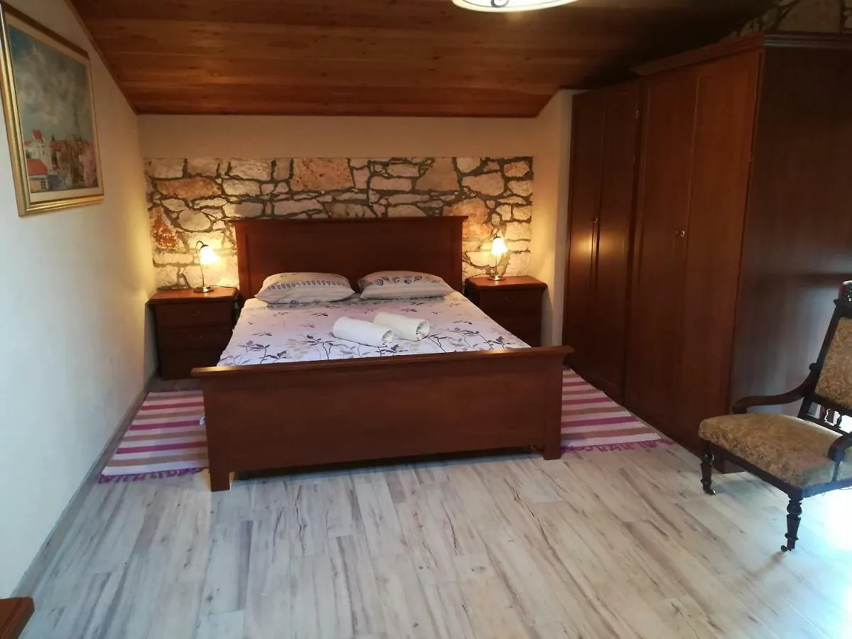 Jolly Apartment Premantura